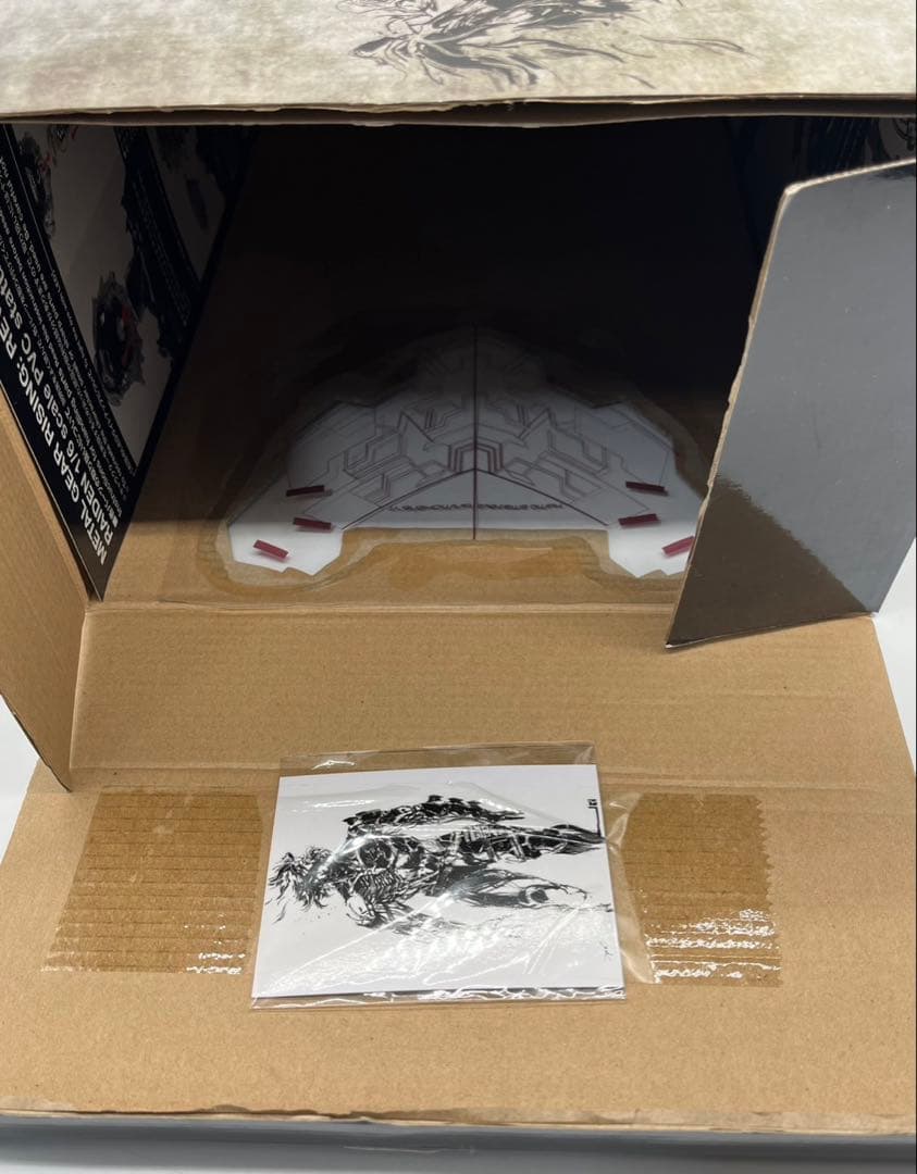 【訳あり品】Gecco 豆魚雷 雷電 スタチュー メタルギア ライジング 1/6