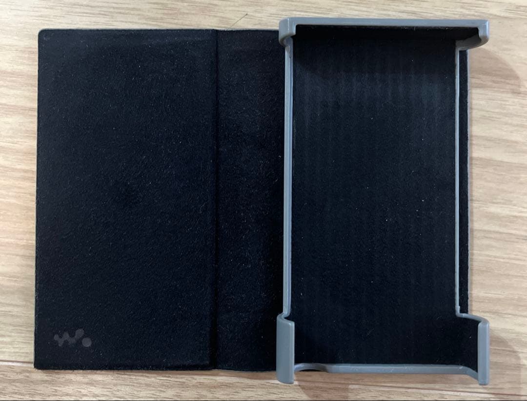 美品中古 SONY NW-A306本体➕純正ケースと256Gのmicro SD