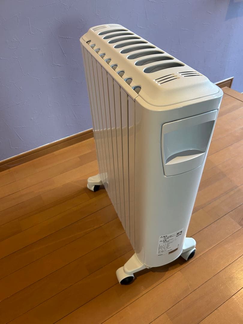 デロンギ　オイルヒーター　ユニカルド