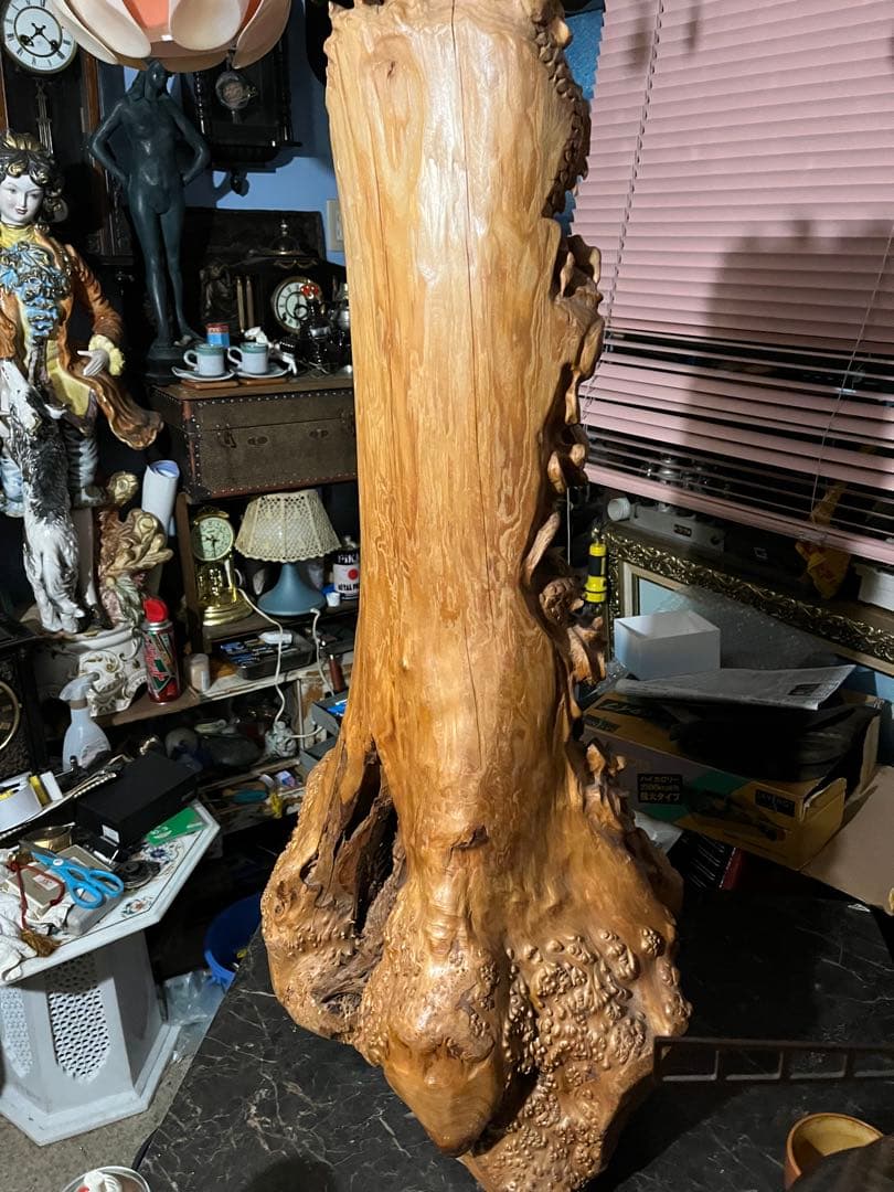 木彫り龍、龍の木彫り、特大木彫りの龍、一刀彫の龍、ドラゴン、木の株の龍