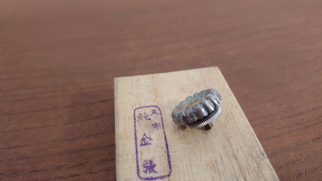 純金張　記章 章 桐箱　アンティーク記章　１客