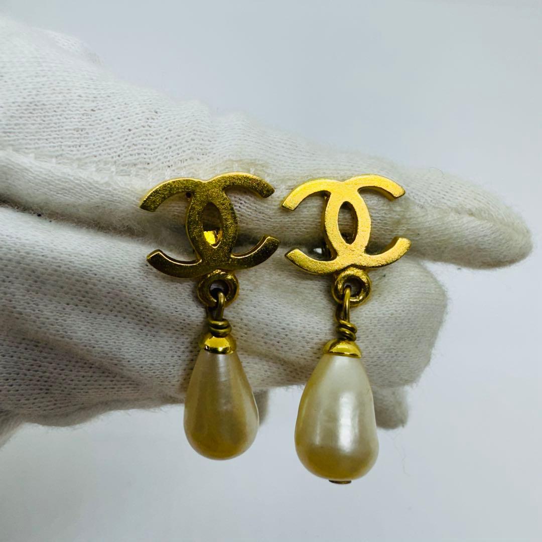✨CHANEL✨シャネル✨ココマーク✨フェイクパール✨ゴールド✨イヤリング✨