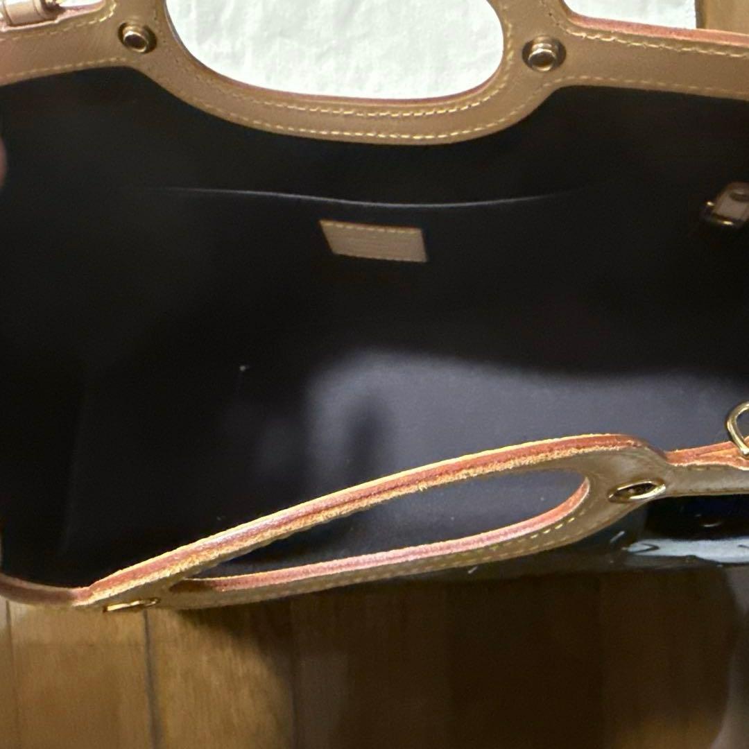 LOUIS VUITTONモノグラムヴェルニバック