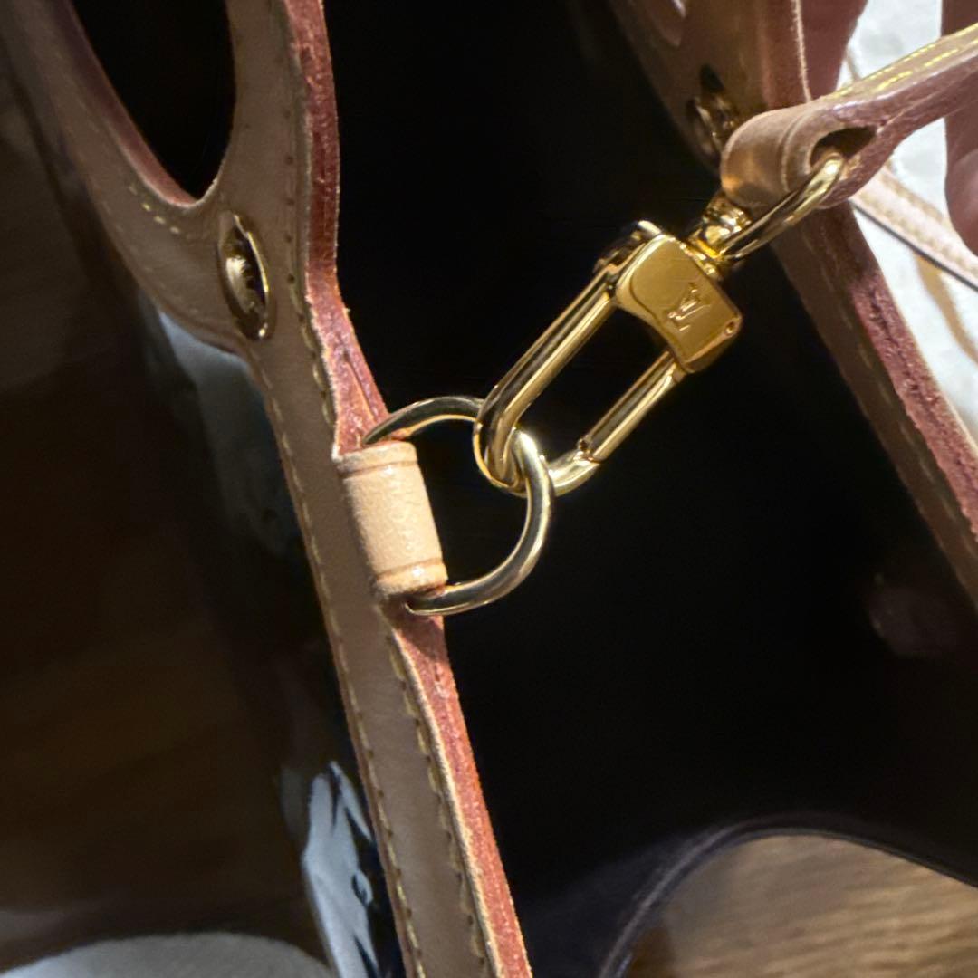 LOUIS VUITTONモノグラムヴェルニバック