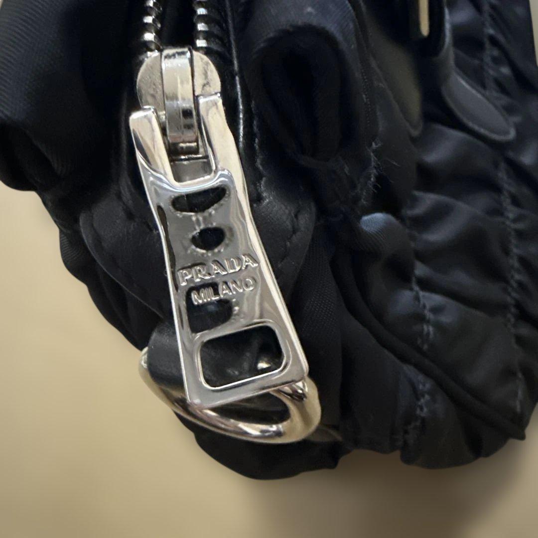 PRADA 2WAYナイロンバッグ 黒 ギャザー