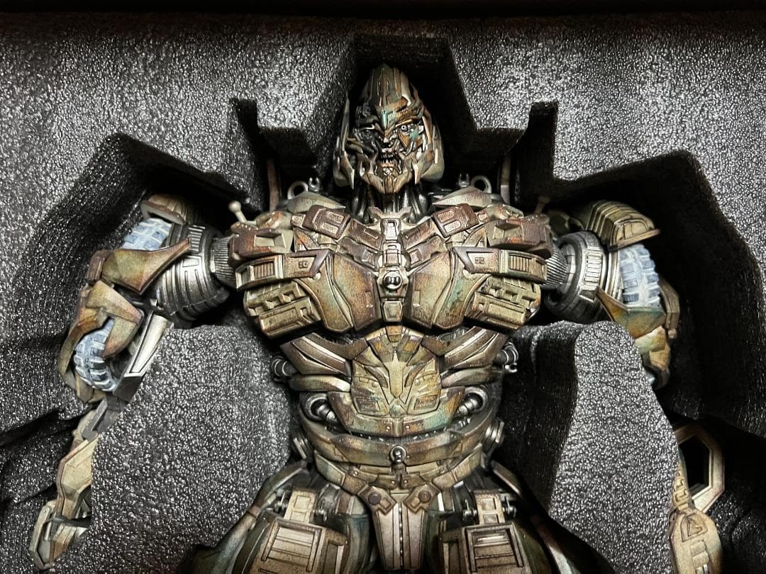 Threea 3A トランスフォーマー ディセプティコン メガトロン フィギュア