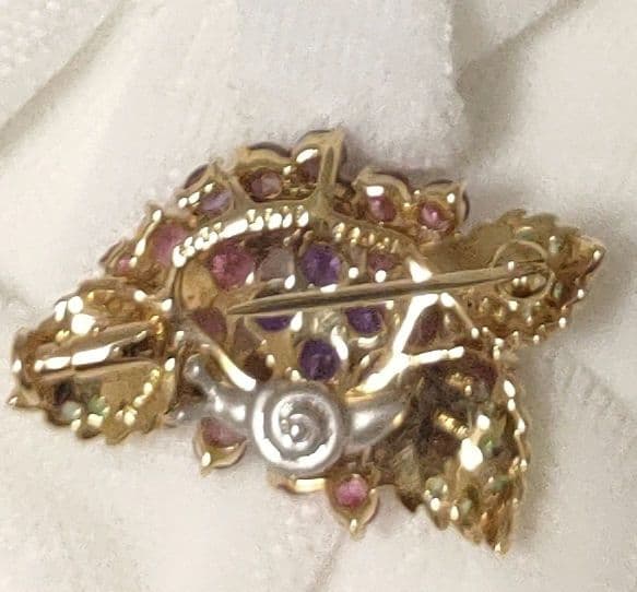 K18YGWG マルチカラー　ブローチ　新品未使用