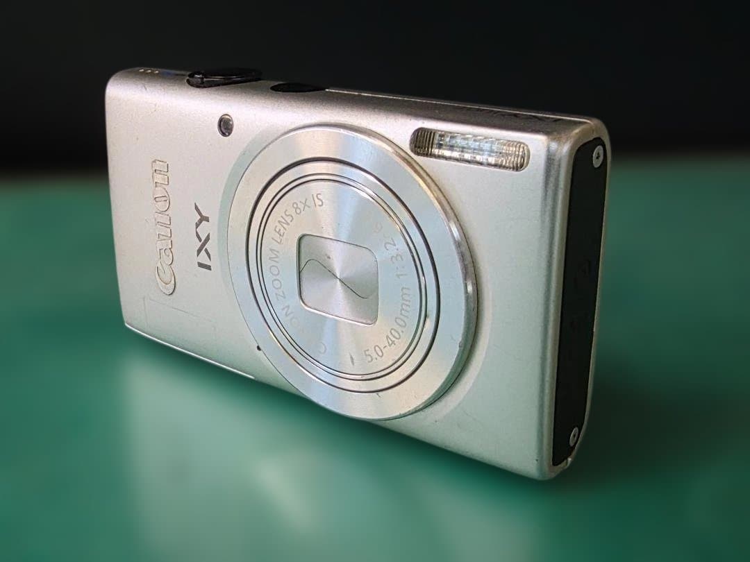 Canon IXY 100F シルバー コンパクトデジタルカメラ