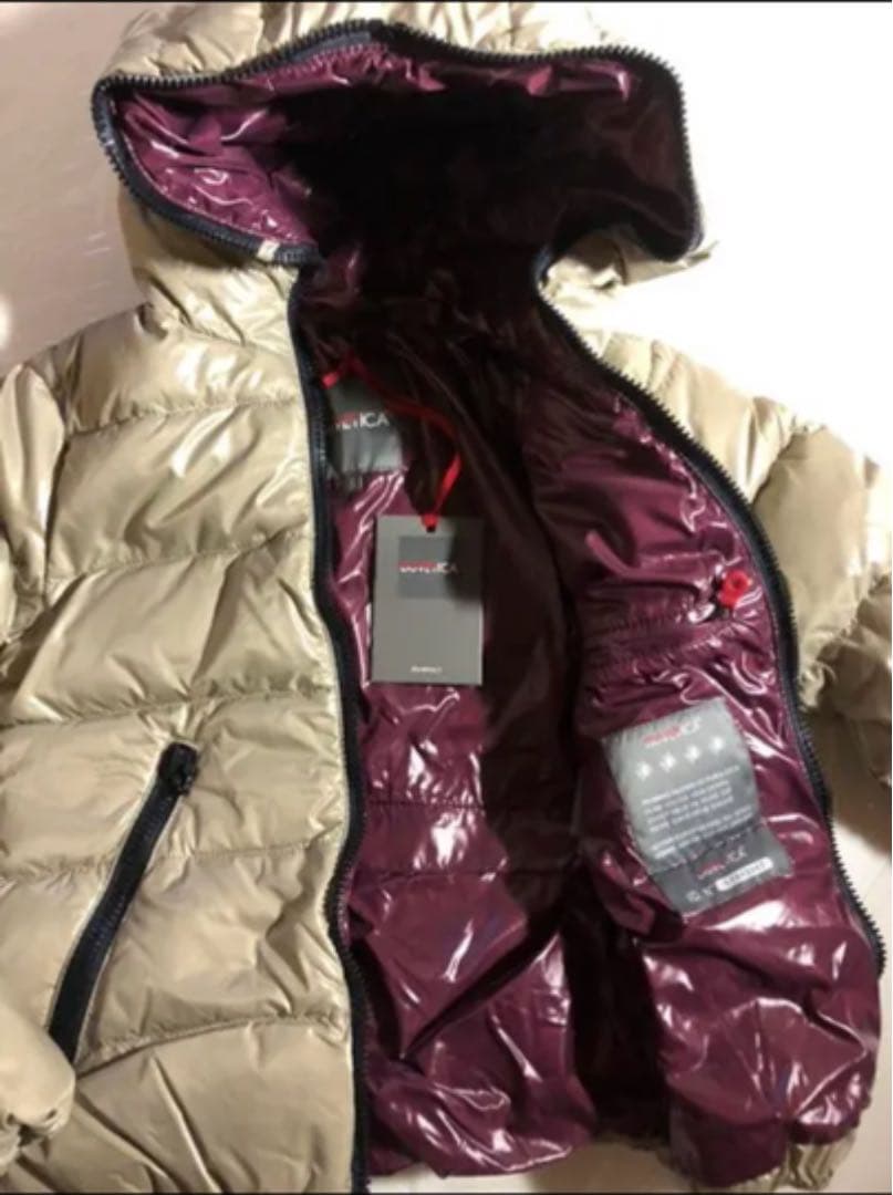 新品　DUVETICA キッズダウン　サイズ3