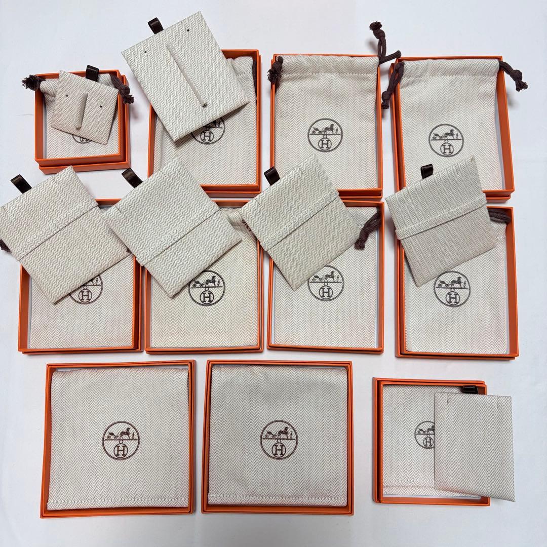美品　エルメス　アクセサリー　ケース　11個セット　空箱　巾着袋　保存袋