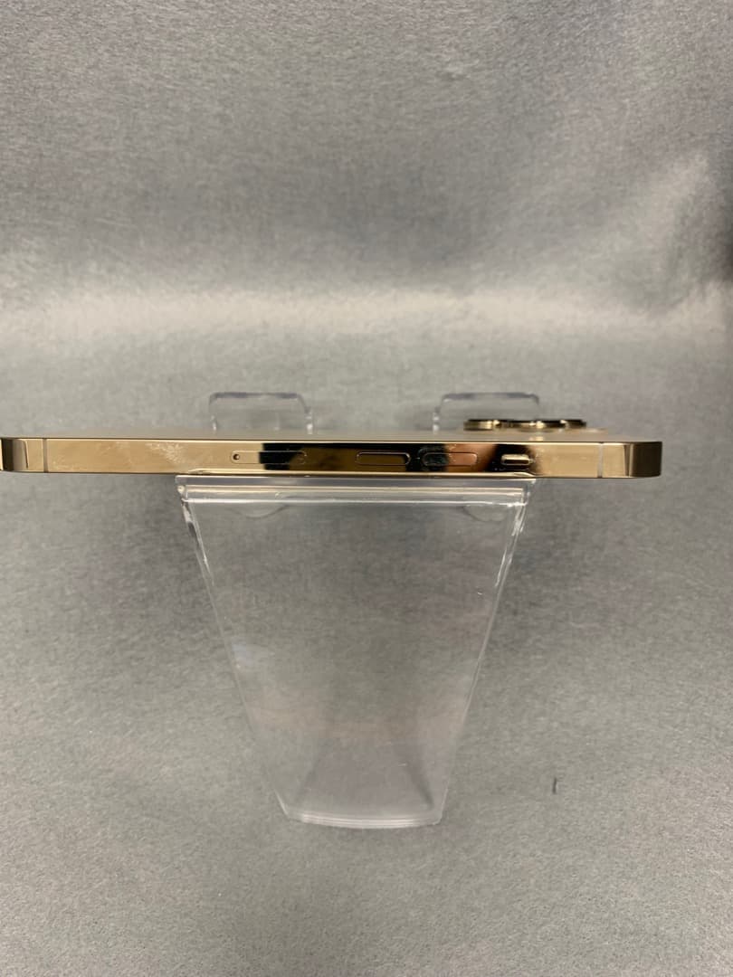 美品　国内版　simフリー　iPhone13 Pro 256GB シルバー色