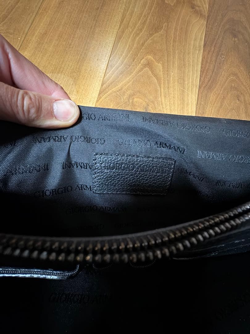 【希少】ジョルジオアルマーニ シビジネスバッグ　ショルダー　オールレザー　２０万