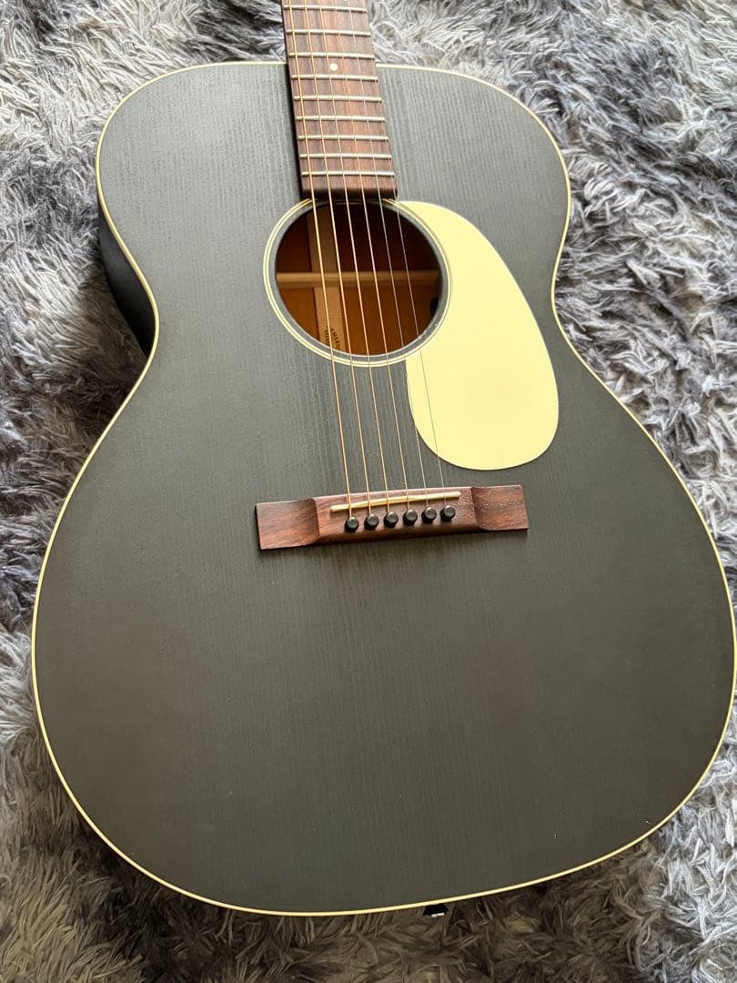 値下げMartin 000-17E Black Smoke美品