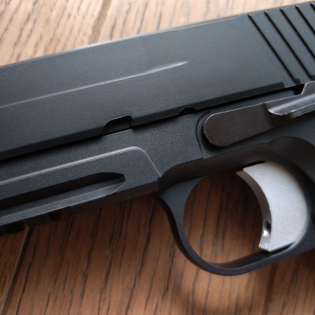 ウエスタンアームズ　SIG1911 ブラックウォーター　アルタモントグリップ