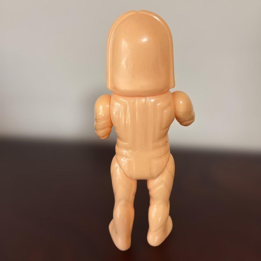 M1号　ダダ　ウルトラマン　未塗装 ソフビ