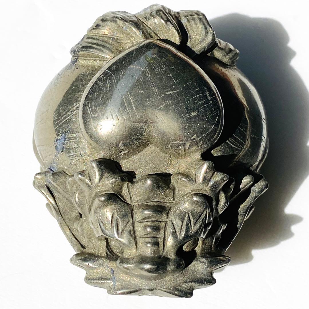 ★最終特価【 パイライト BIG 龍亀さん ぷっくりハート 原石 約476g】