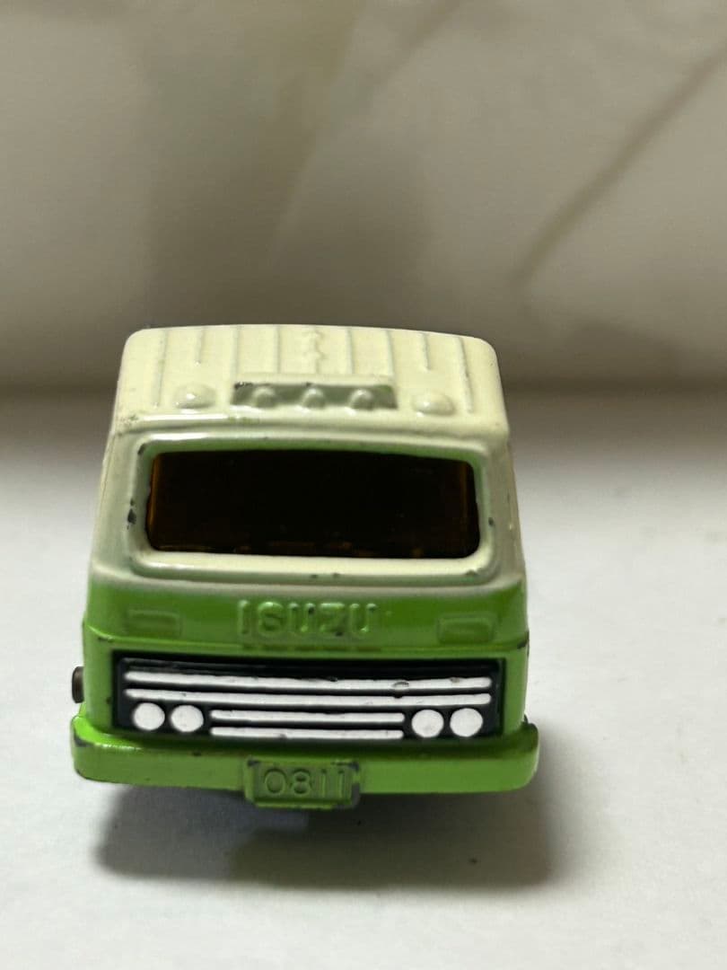 ロングトミカ L16 いすゞ V12 ウイングルーフトレーラー