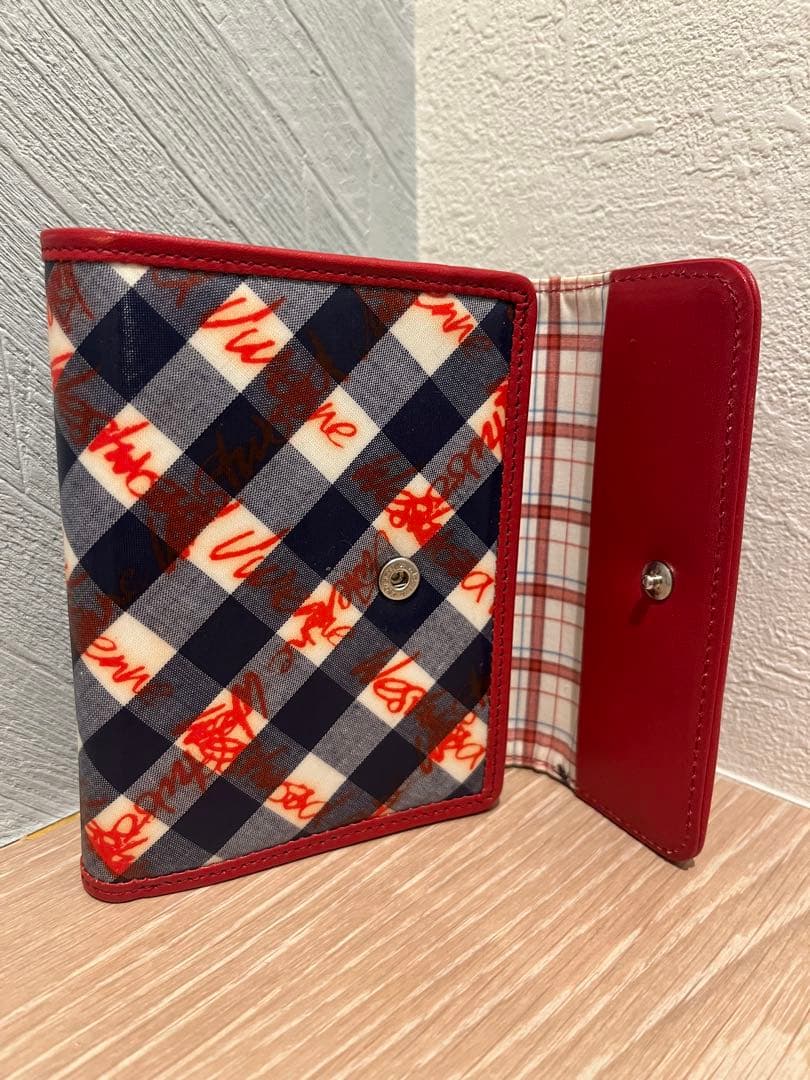 【Vivienne Westwood】二つ折り財布【新品未使用】