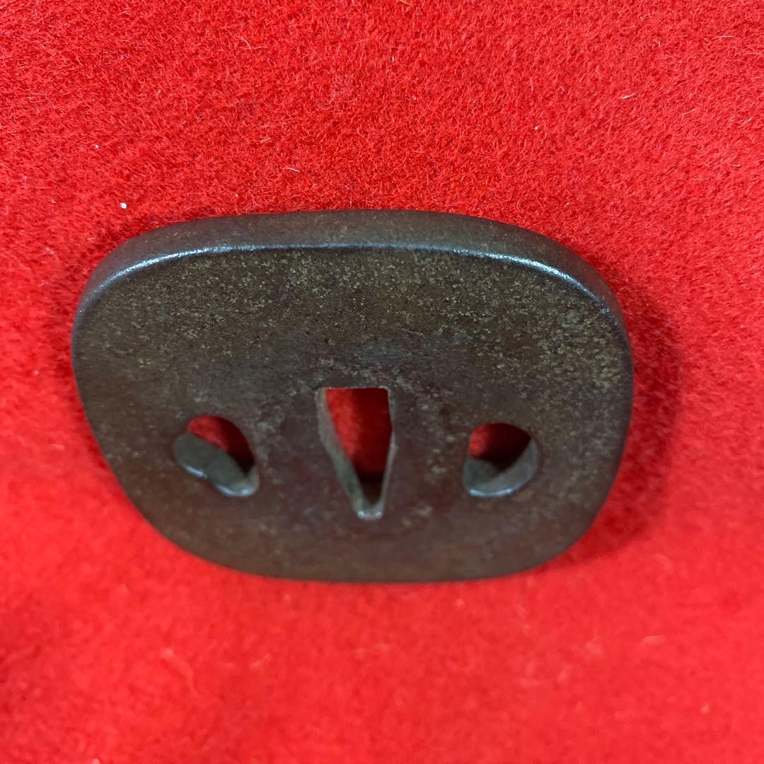 B -1 日本刀の鍔(つば) 武具　美術品　工芸品　装飾品　アンティーク　刀装具