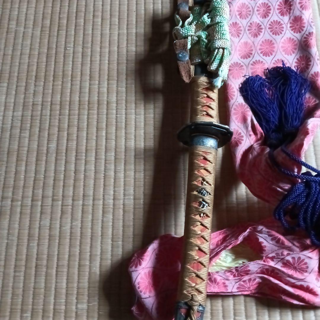 高級模擬家紋入伝統的な鞘付き古いレトロアンティーク袋付ヴィンテージ飾り置物