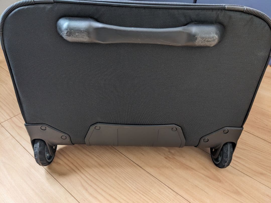 モンベル mont-bell ウィーリーダッフル 100