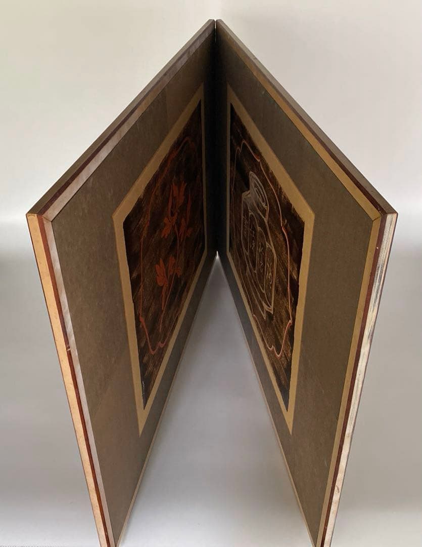 瀬尾孝正 作 漆絵折 屏風 黒漆 朱漆 美術館収蔵作家 茶室 花文図 李朝 茶道