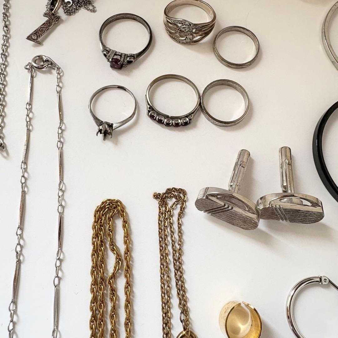 カ*ソ様 遺品整理 アクセサリーまとめ売り