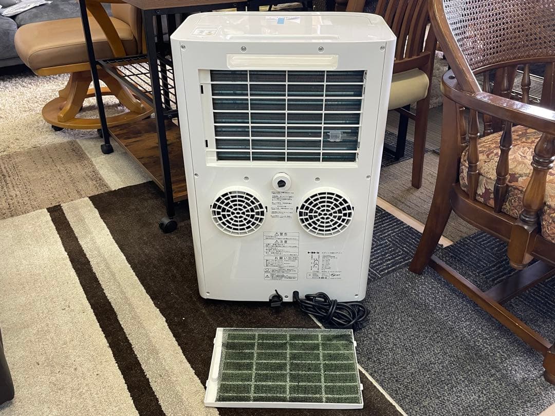 トヨトミ　スポット冷暖エアコン　TAD-22MW　2022年製　仙台　宮城