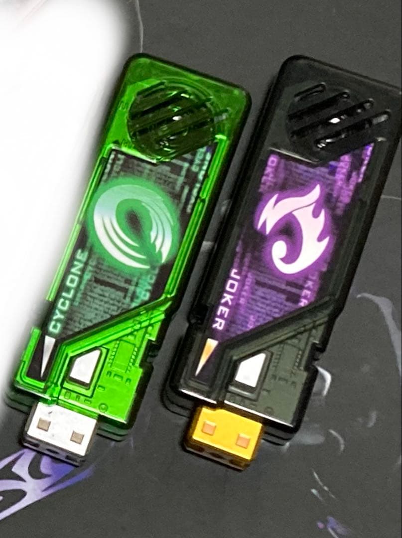 CSMダブルドライバー ver.2 サイクロンメモリ　ジョーカーメモリ