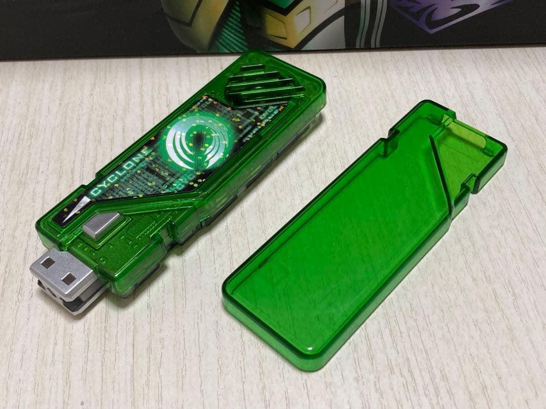 CSMダブルドライバー ver.2 サイクロンメモリ　ジョーカーメモリ