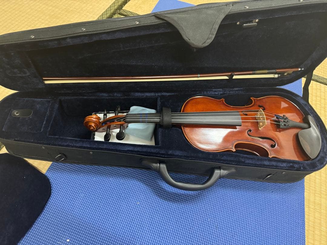 バイオリン　ピッコリーニ？