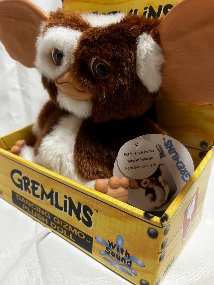 【新品】グレムリン ダンシング ギズモ プラッシュ ドール　NECA製