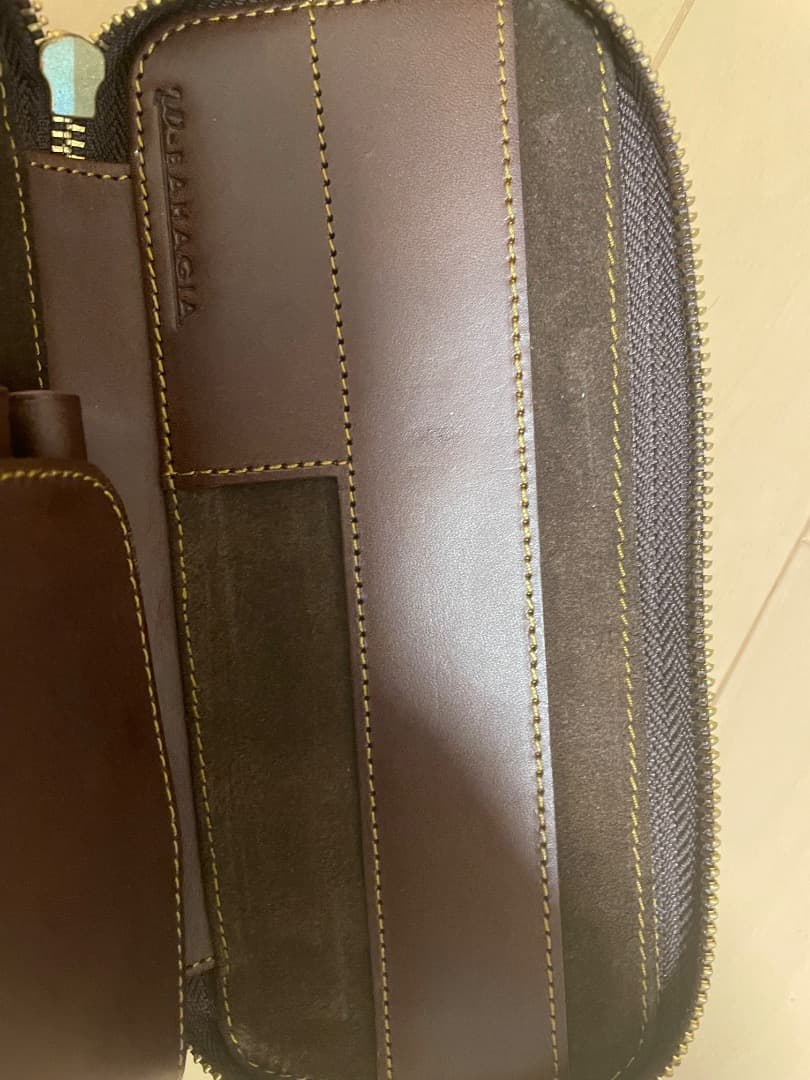 バハギアブラウンレザー筆箱 タバコ