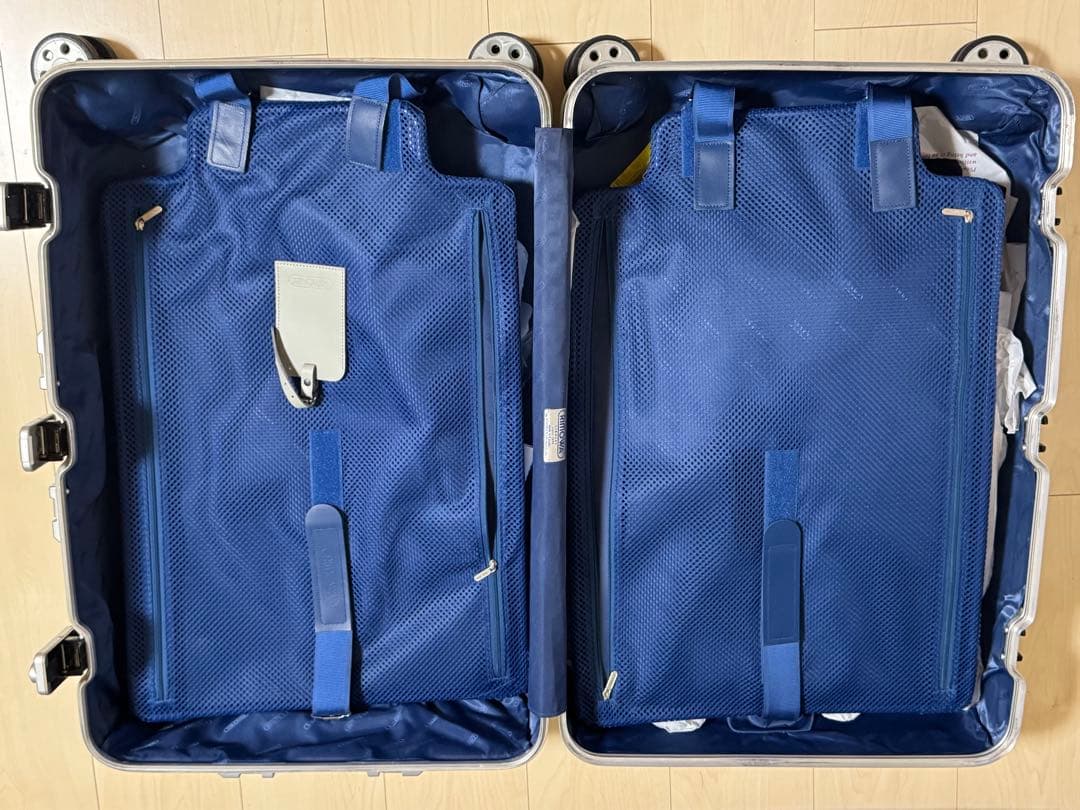 リモワ　トパーズ 932.63. 64L. 4輪