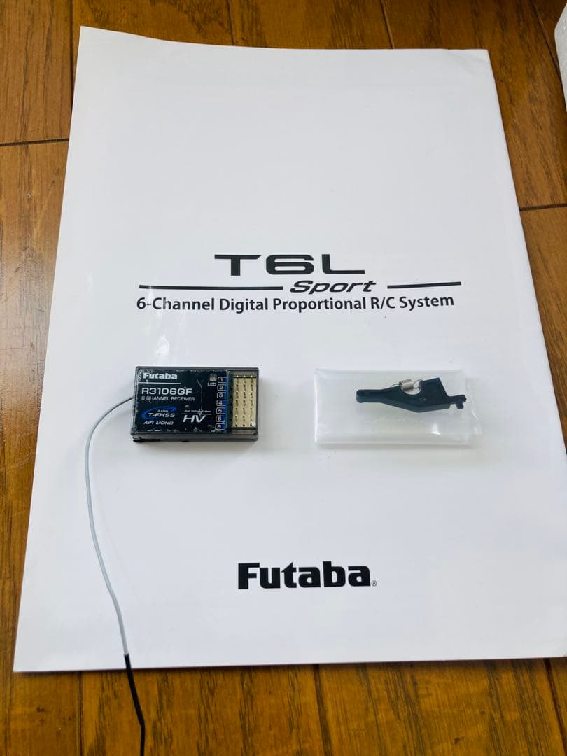 Futaba フタバ　　T6L プロポ R3106GF 受信機あり