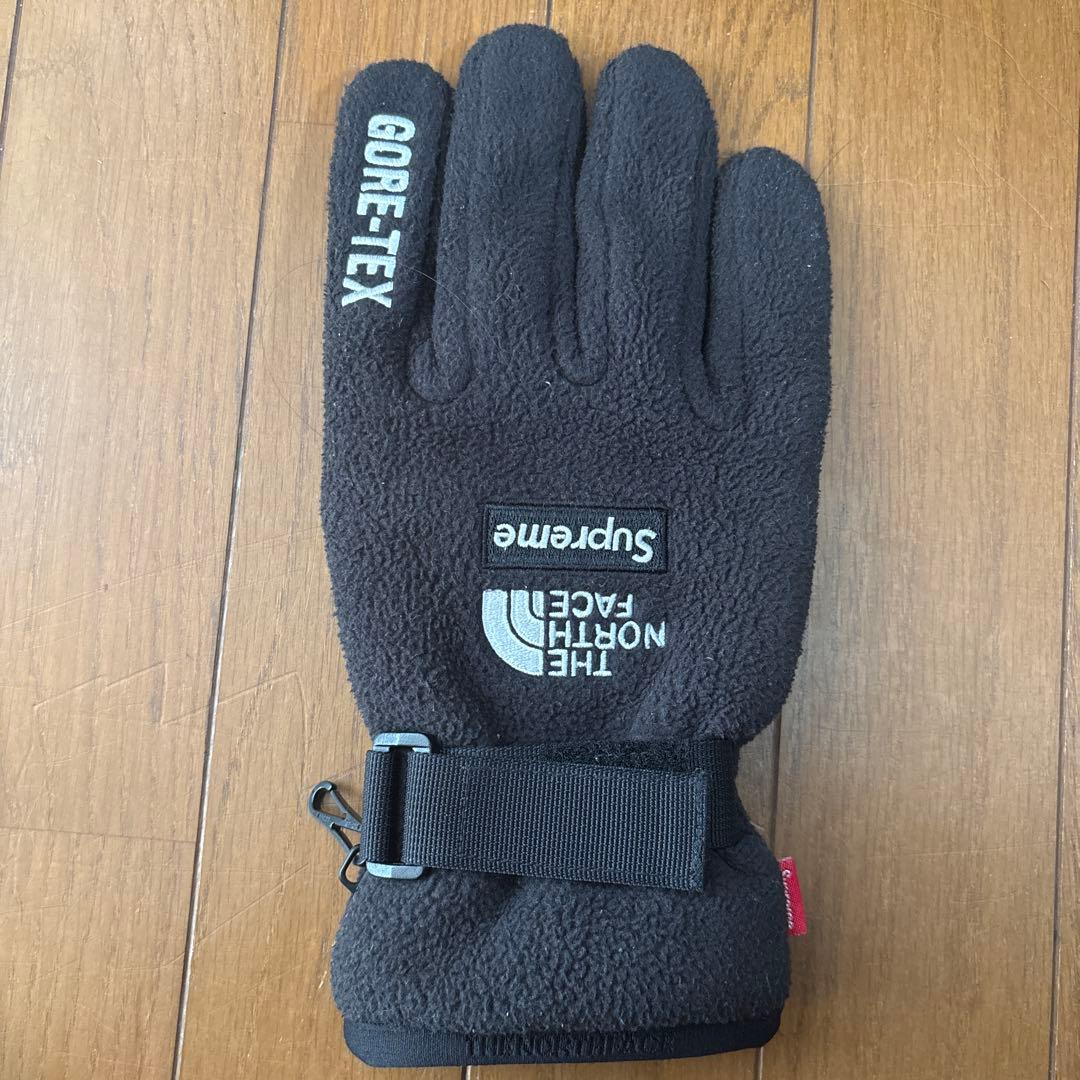 シュプリーム　ノースフェイス　手袋　フリース　グローブ　黒　ブラック