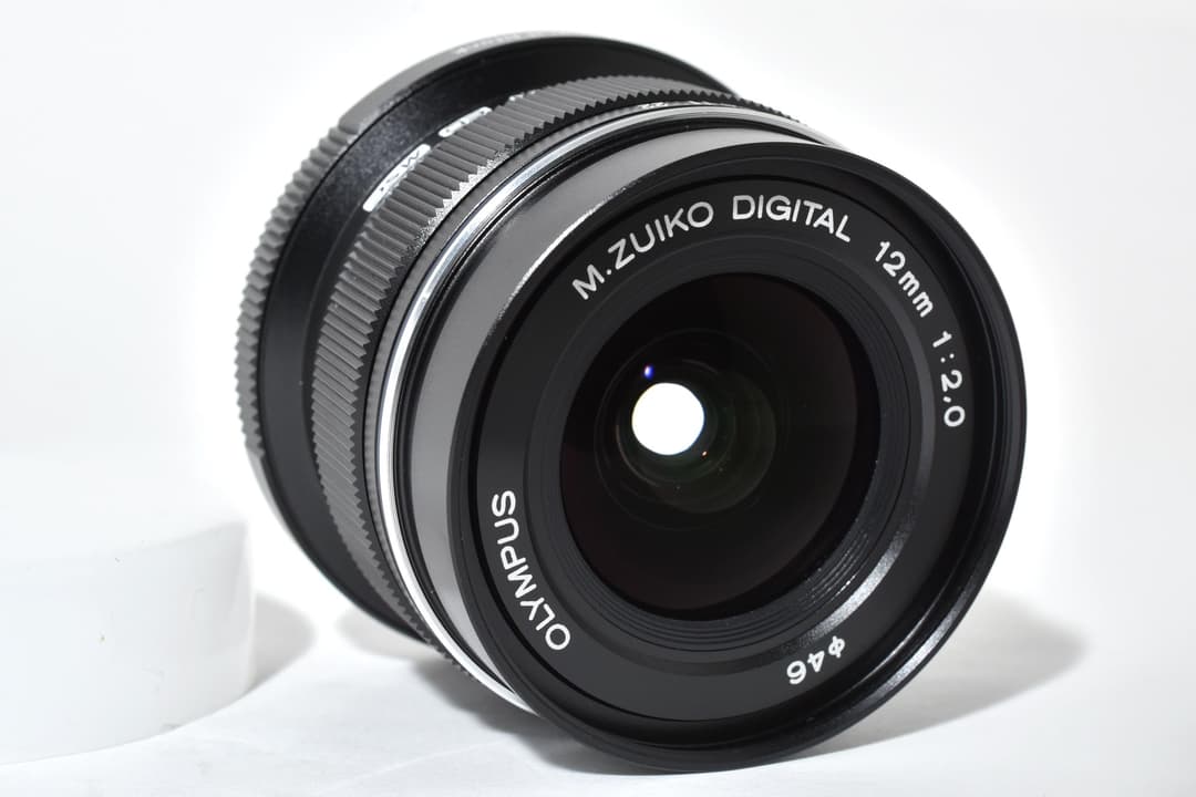 オリンパス M.ZUIKO DIGITAL ED 12mm F2.0 C490