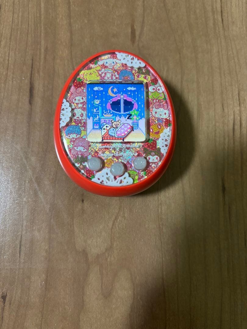 ねこ　動作確認済　たまごっち　みーつサンリオコラボ　赤色