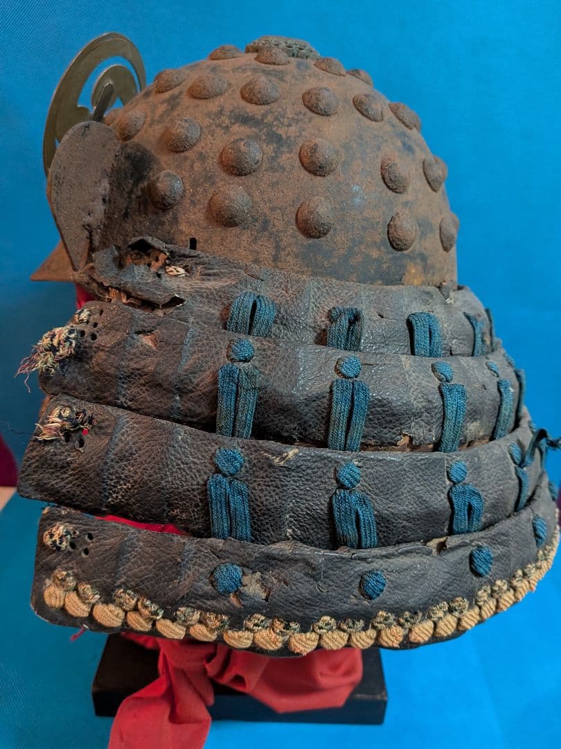 戦国時代極稀少博物館級１４６７〜１５６８年頃尾長巴御家紋前立武将厳星兜時代本歌兜