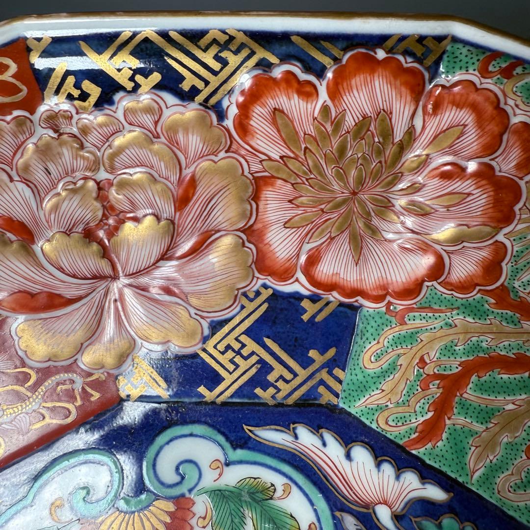 大聖寺伊万里　鳳凰龍図十二角浅鉢　立体的　大明万暦年製　合箱　31.5cm