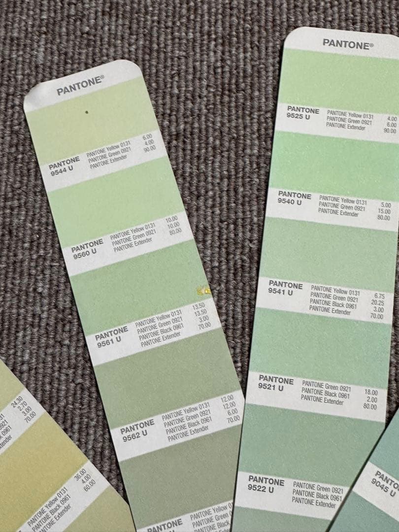 PANTONE色見本PASTELS&NEONS Coated&Uncoated