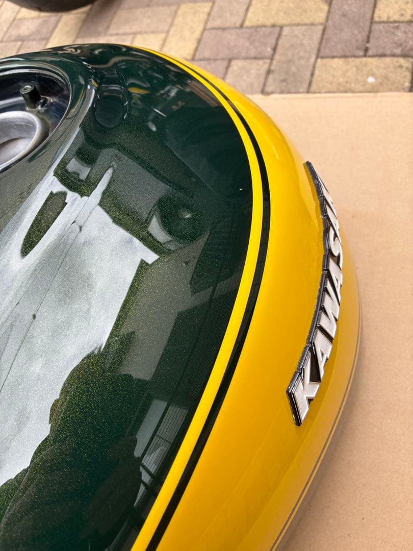 z900rsイエローボールエディション 純正タンク　2024年モデル