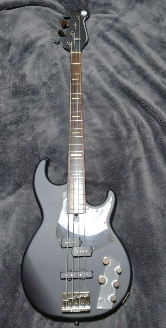 ベース YAMAHA BB734A MTBL