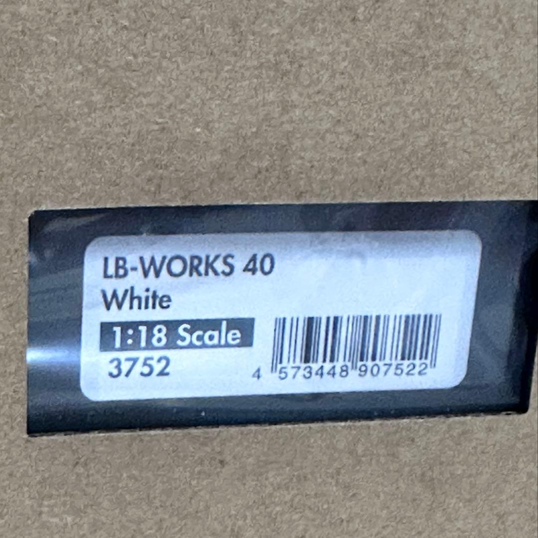 1/18 LB-WORKS 40 White 【IG3752】