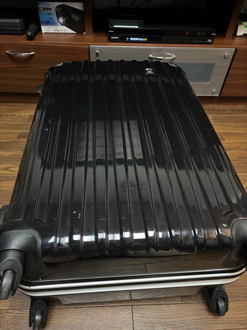 未使用　特大Lサイズ　キャリーケース　約100L