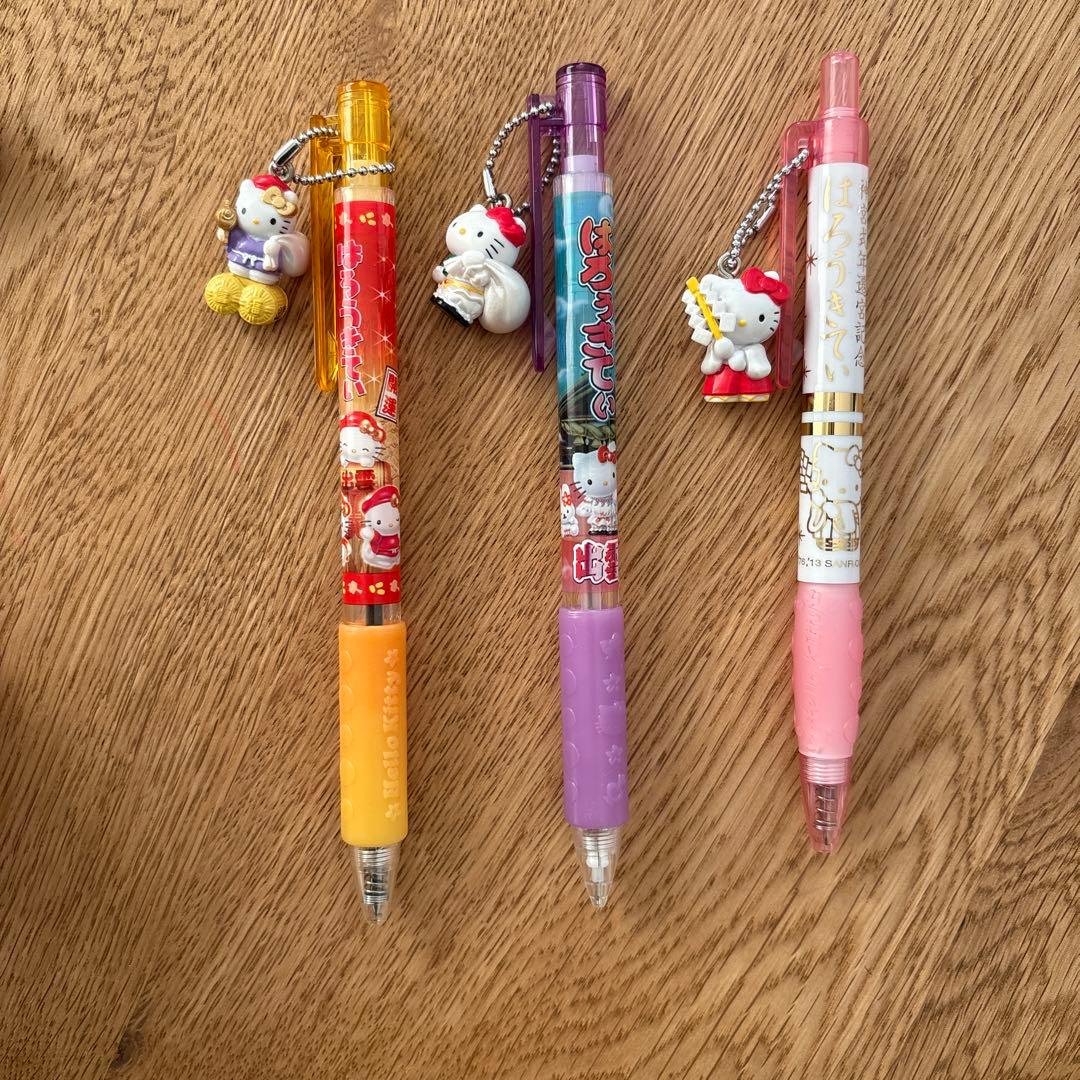 ハローキティ　ご当地ボールペン・シャープペン14本