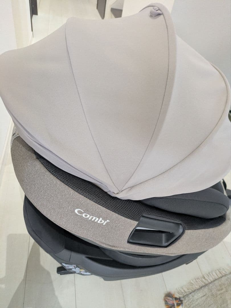 combi THE S ISOFIX ザ エス エッグショック ベージュ