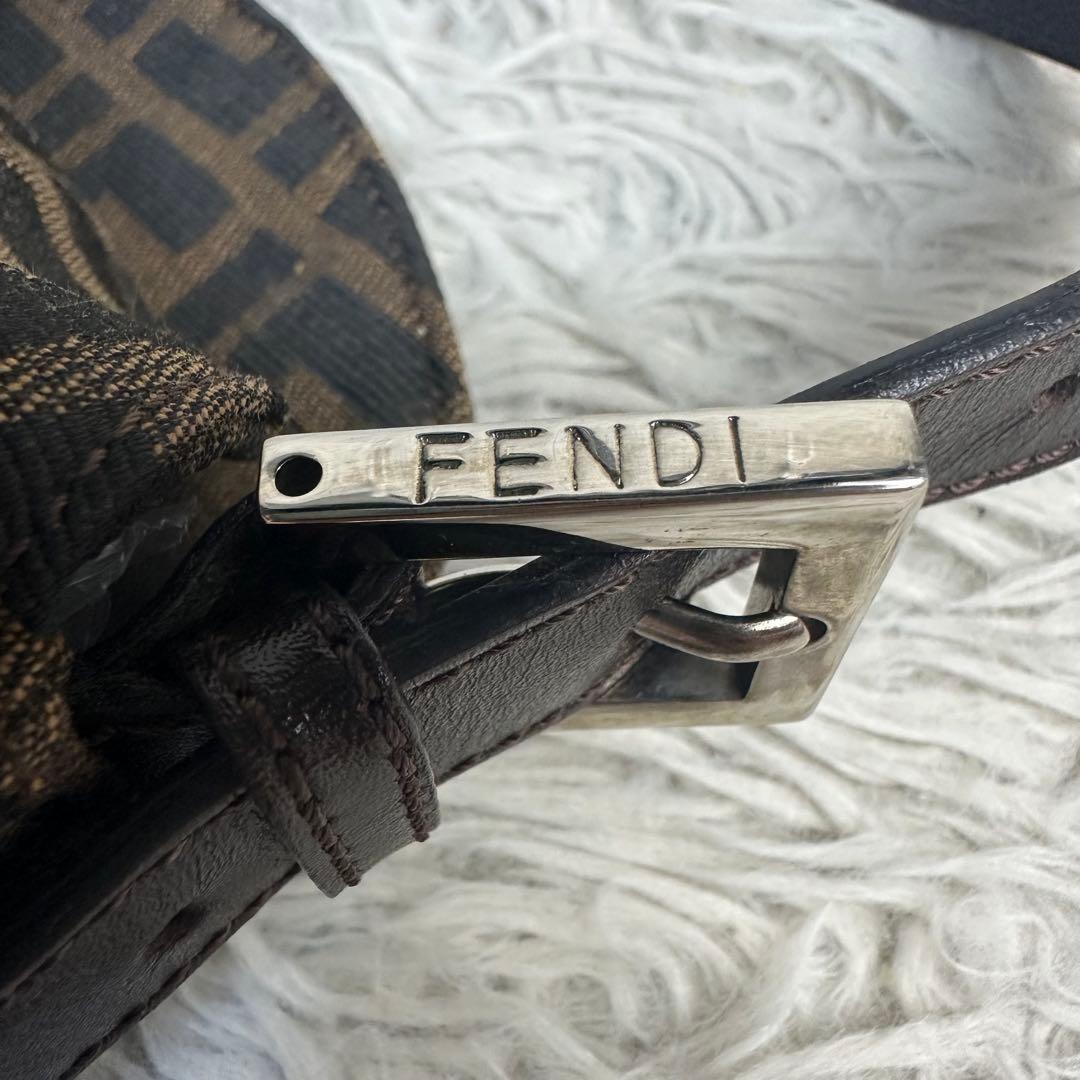 極美品 FENDI フェンディ マンマバケット ワンショルダーバッグ ズッカ