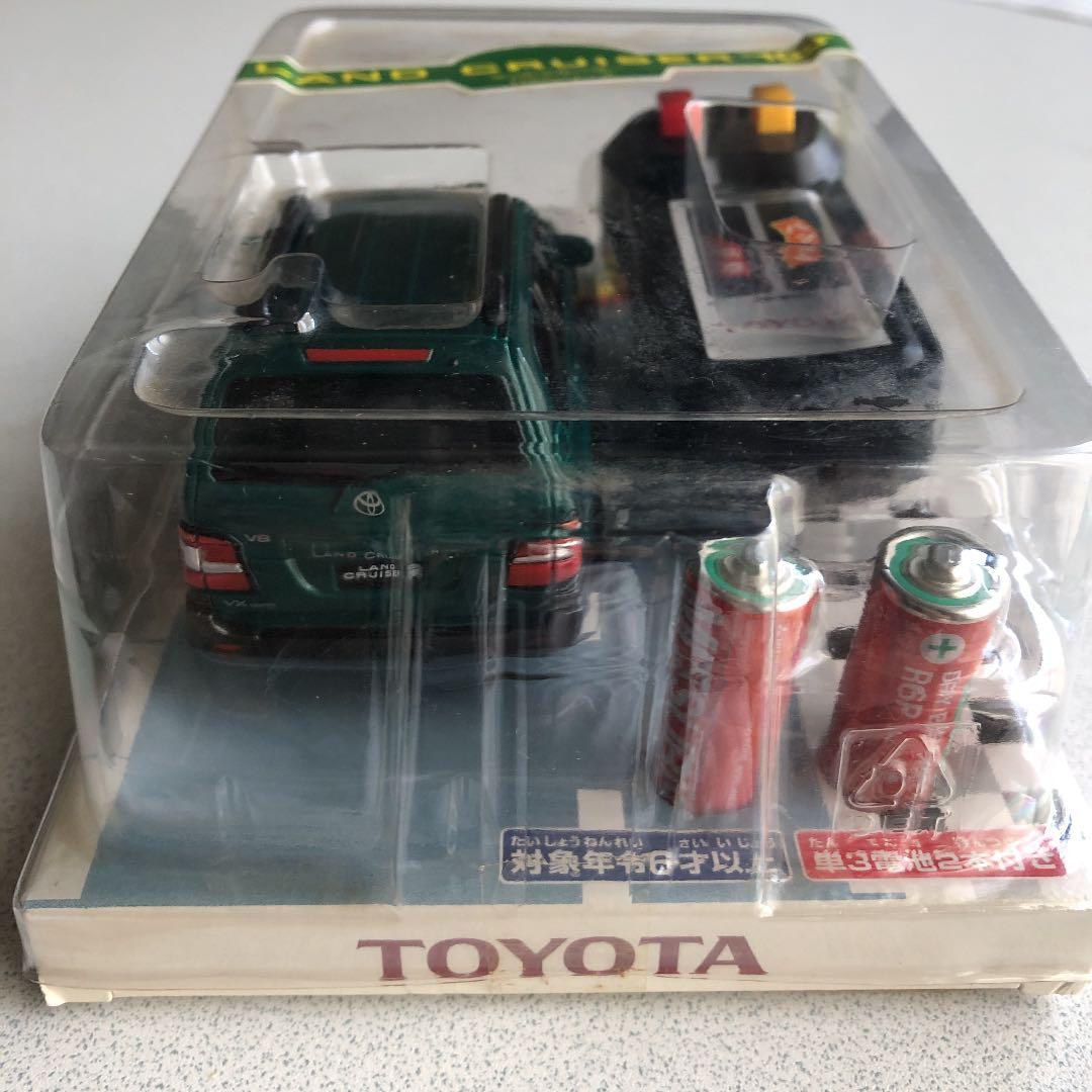 非売品TOYOTA ラウンドクルーザー100  リモートコントロールカー未開封