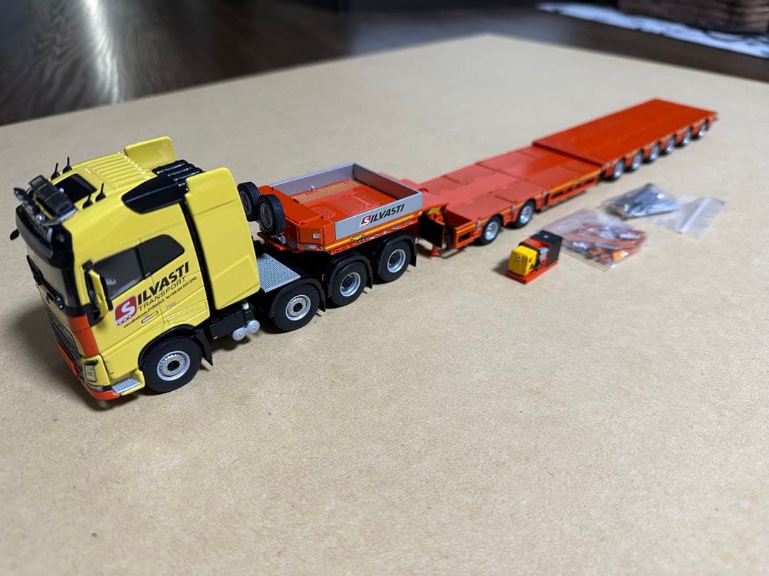 WSI SILVASTI トレーラー ミニカー 1/50